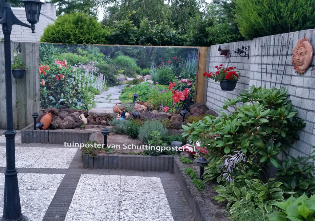 tuinposter bloementuin met stenen pad