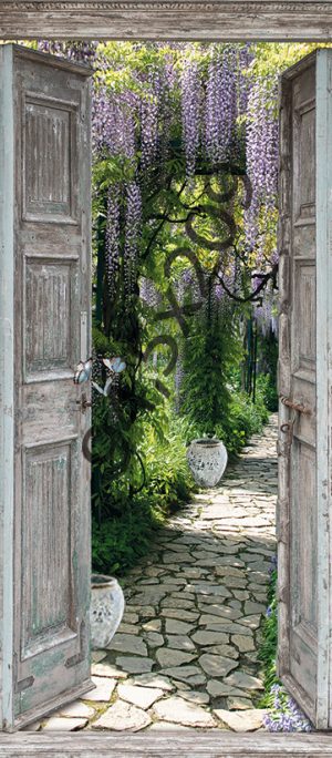 Tuinposter 94,5 x 209 cm - deur blauwe regen met vaas en vlinders - geen afwerking